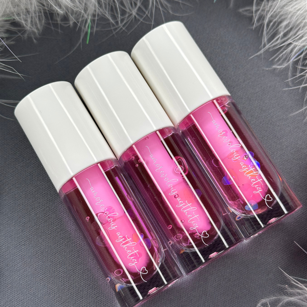 <3 Lip Oil