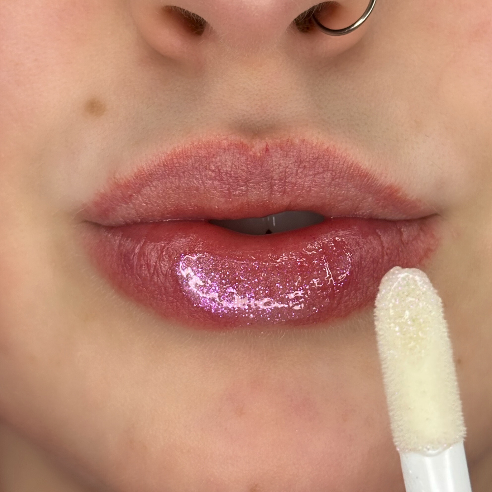Berry Wishful Gloss