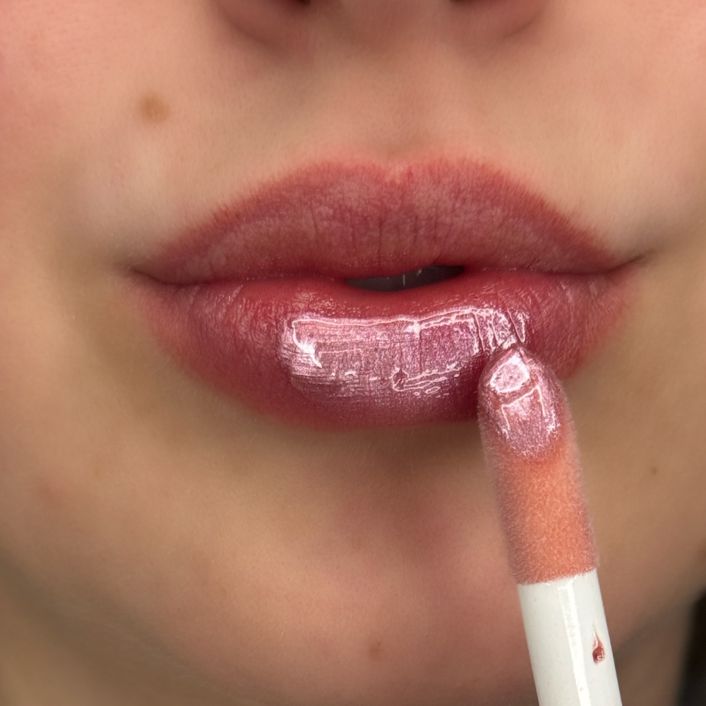 Bloomella Gloss